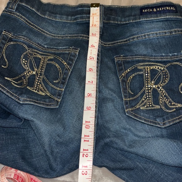 ROCK & REPUBLIC dark blue denim jeans. Woman’s size 10 - Picture 16 of 16